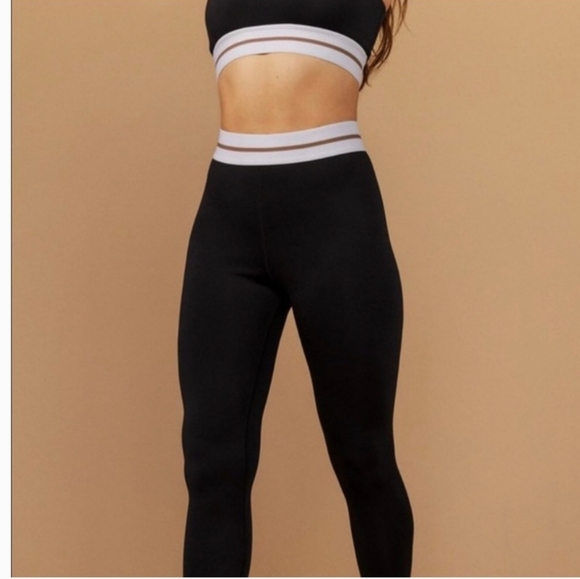 Tan + Lines Sport By Sivan Ayla Size Medium - Picture 3 of 6